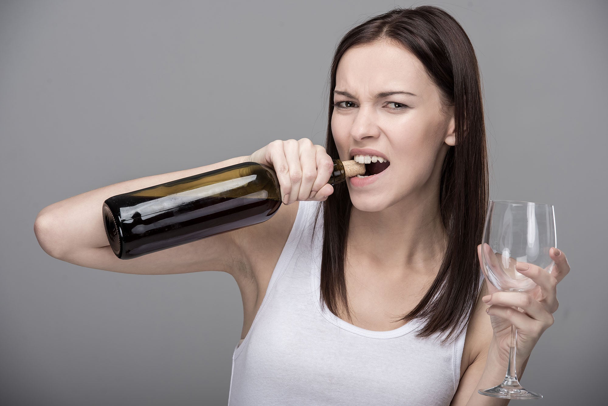 Best Creative Ways to Open Wine Without a Corkscrew